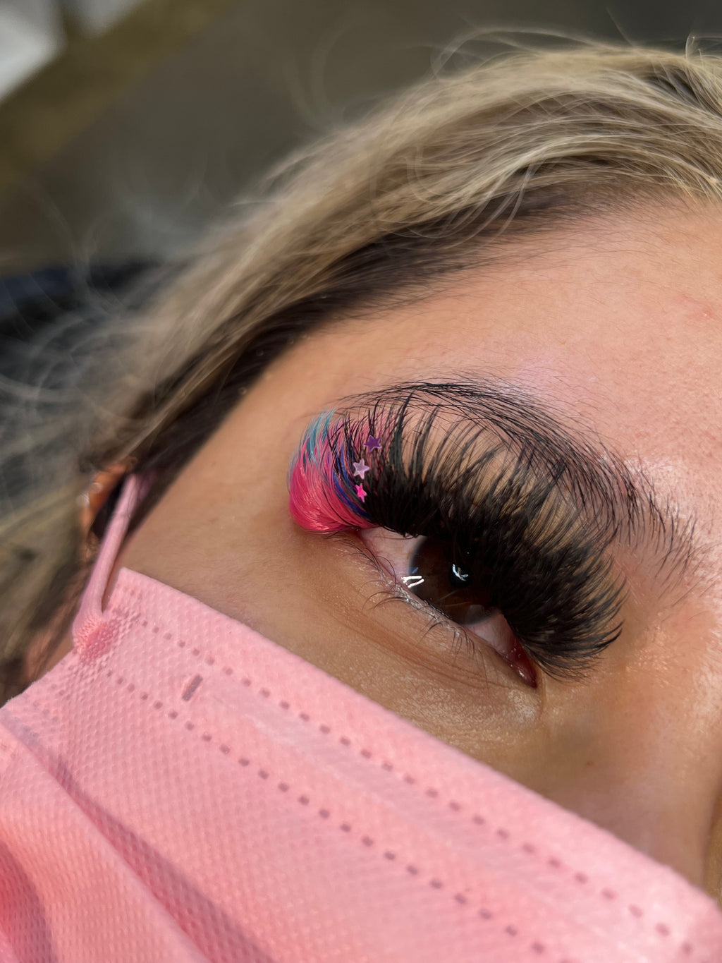Color eyelash extension Trays